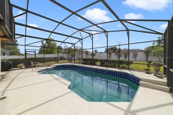 255 LOMA DEL SOL DR, Davenport, FL 33896