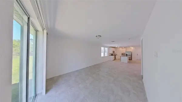 2404 WHITE TAIL ST, Davenport, FL 33837