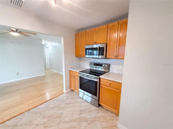 8283 86TH AVE, Seminole, FL 33777