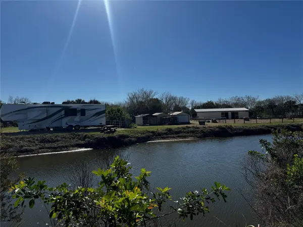 3100 GRANTLINE RD, Mims, FL 32754