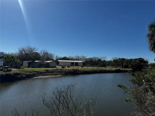 3100 GRANTLINE RD, Mims, FL 32754