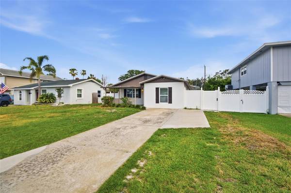 1842 SHORE ACRES BLVD NE, St Petersburg, FL 33703