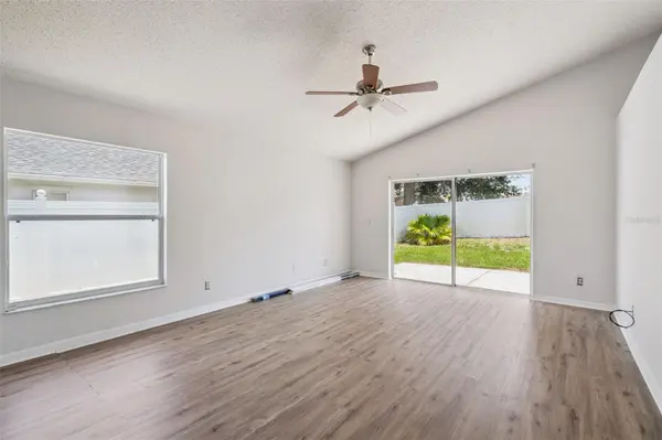 622 DELANCEY DR, Davenport, FL 33837