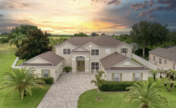 2924 MAJESTIC ISLE DR, Clermont, FL 34711