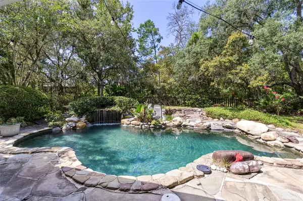120 W GREENTREE LN, Lake Mary, FL 32746