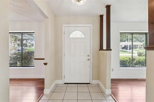 211 HICKORY DR, Longwood, FL 32779