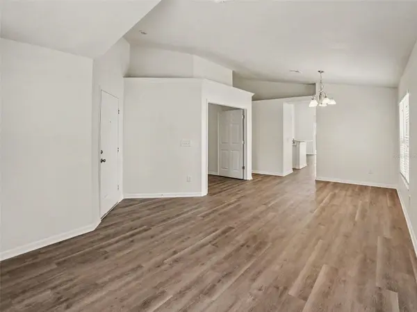 447 LANCER OAK DR, Apopka, FL 32712