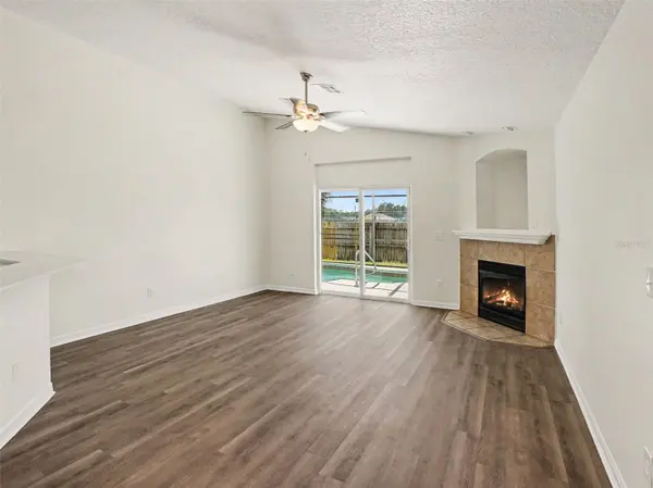 447 LANCER OAK DR, Apopka, FL 32712