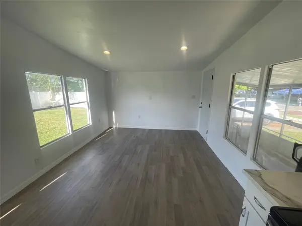 7489 CHARLIN Pkwy, Orlando, FL 32822