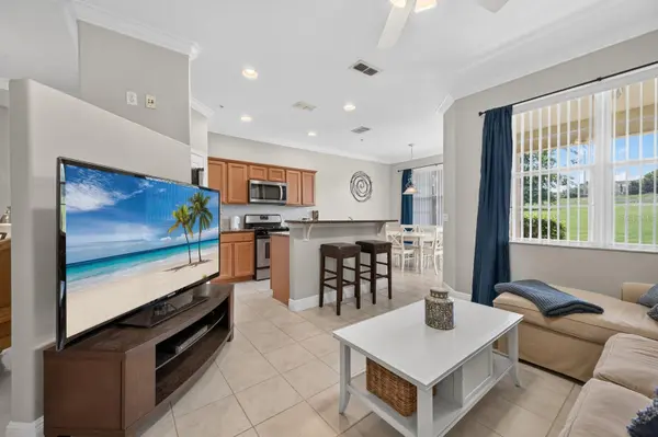 904 ASSEMBLY CT, Kissimmee, FL 34747