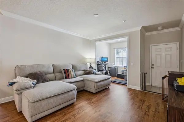 200 SOUTHERN PECAN CIR #104, Winter Garden, FL 34787