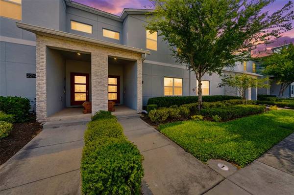 218 OCEAN COURSE AVE, Davenport, FL 33896