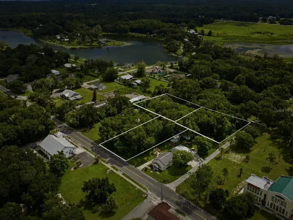 S LAKEVIEW DR, Lake Helen, FL 32744