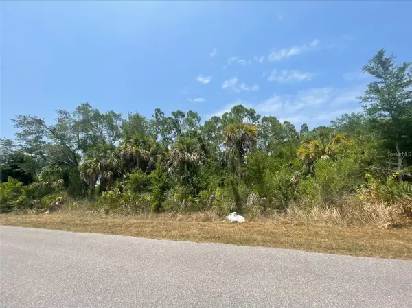 348 RAMBLEWOOD ST, Port Charlotte, FL 33953