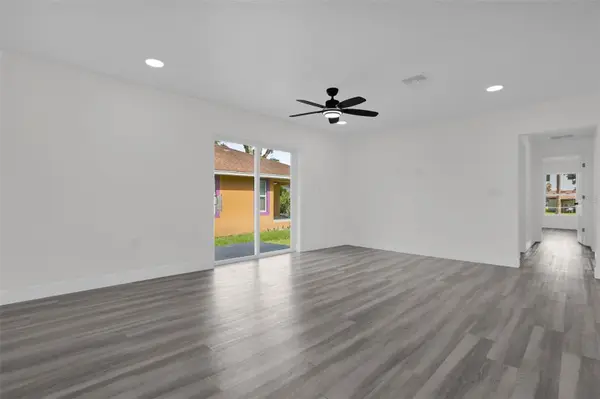 1704 W 15TH ST, Sanford, FL 32771