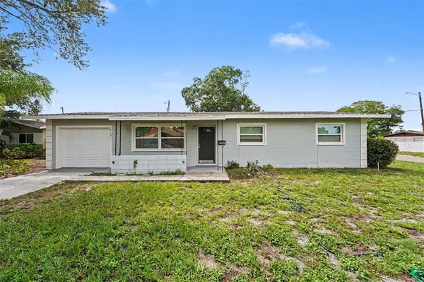 4101 BLUEFISH DR SE, St Petersburg, FL 33705