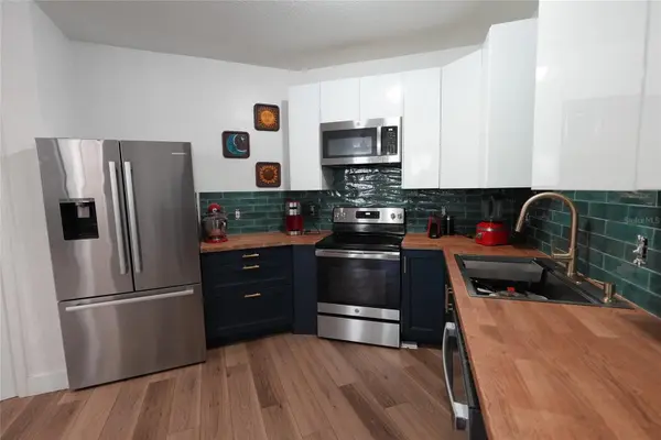 911 N ORANGE AVE #248, Orlando, FL 32801