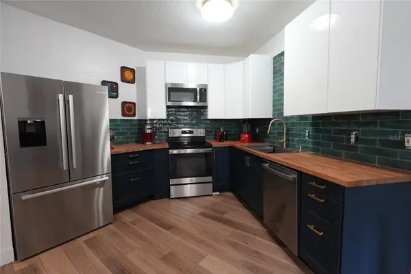 911 N ORANGE AVE #248, Orlando, FL 32801