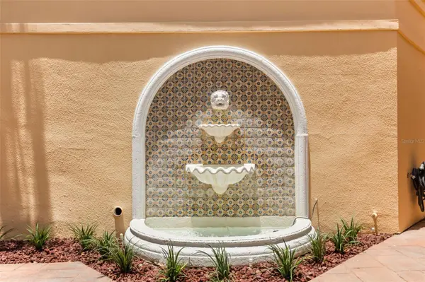 2480 VIA GENOVA, Apopka, FL 32712