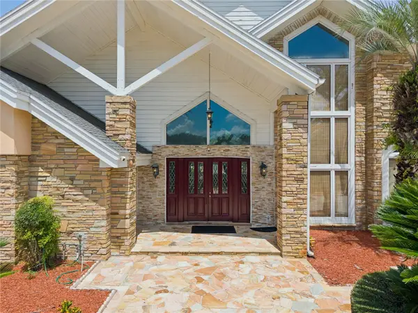 1041 SWEETWATER CLUB BLVD, Longwood, FL 32779