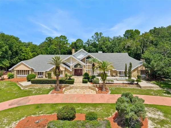 1041 SWEETWATER CLUB BLVD, Longwood, FL 32779