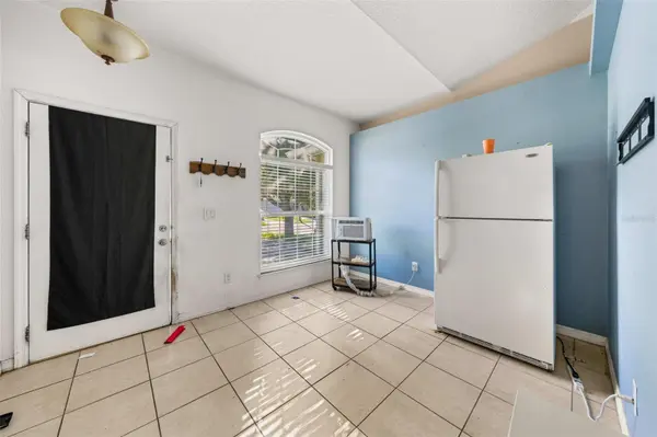 7865 PINE FORK DR, Orlando, FL 32822