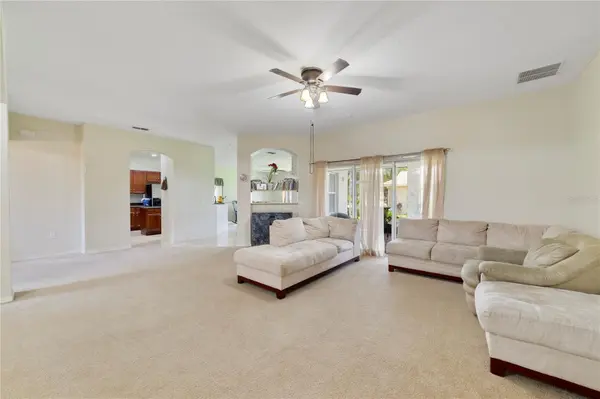 2300 EAGLE TALON CT, Kissimmee, FL 34746