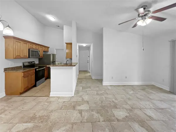708 SECRET HARBOR LN #204, Lake Mary, FL 32746