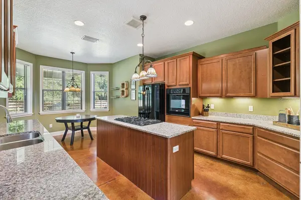 36137 MATTAWAN DR, Eustis, FL 32736