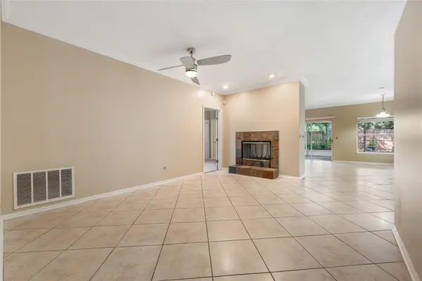 7909 WALDORF CT, Orlando, FL 32817