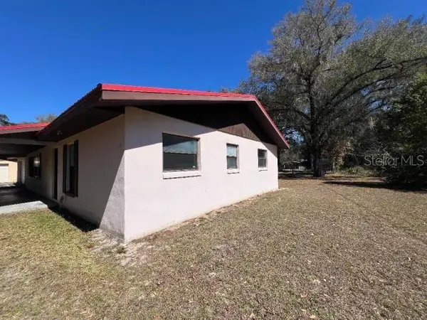 5875 NE 167TH AVE, Silver Springs, FL 34488