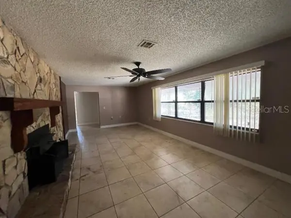 5875 NE 167TH AVE, Silver Springs, FL 34488
