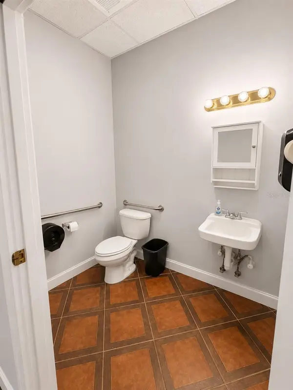 270 NW PEACOCK BLVD #104, St Lucie West, FL 34986