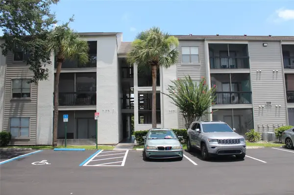 2231 CASCADES BLVD #304, Kissimmee, FL 34741
