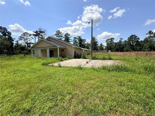 11246 COUNTY ROAD 6 E, Jasper, FL 32052