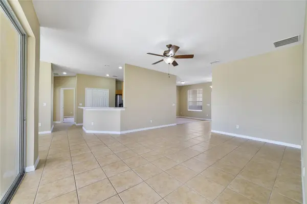 243 WILDFLOWER RD, Davenport, FL 33837