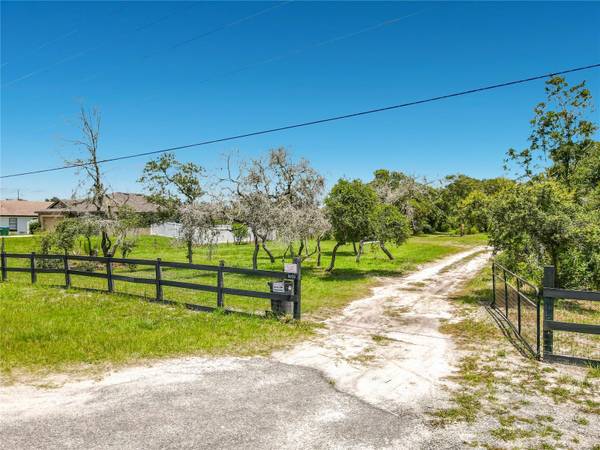 3000 LOCKWOOD BLVD, Deltona, FL 32738