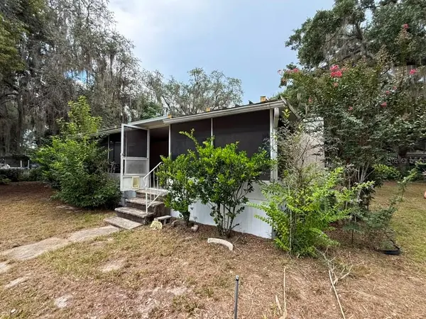 27416 WALNUT AVE, Okahumpka, FL 34762