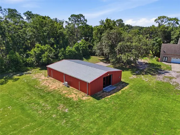 13525 PALM DR, Astatula, FL 34705