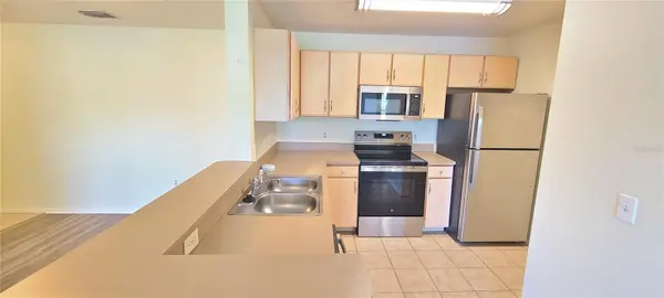 940 VILLAGE TRL #4-202, Port Orange, FL 32127