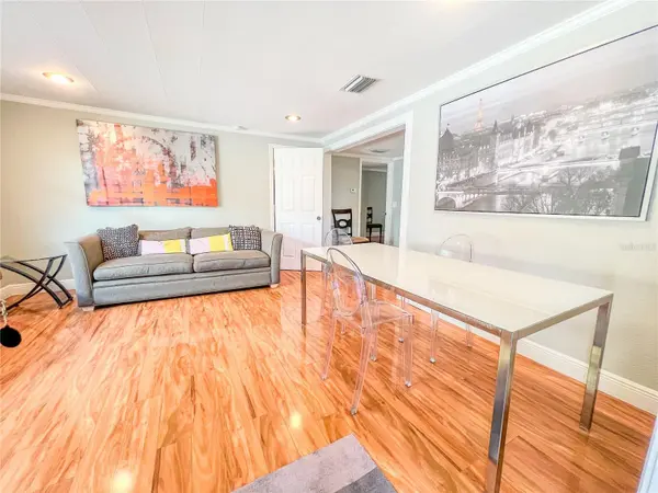 33 N HAMPTON AVE, Orlando, FL 32803
