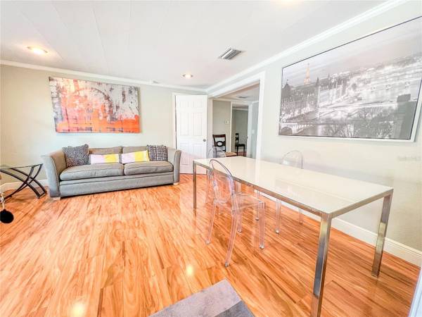 33 N HAMPTON AVE, Orlando, FL 32803