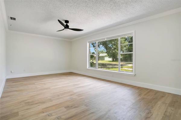 1221 FOREST CIR, Altamonte Springs, FL 32714