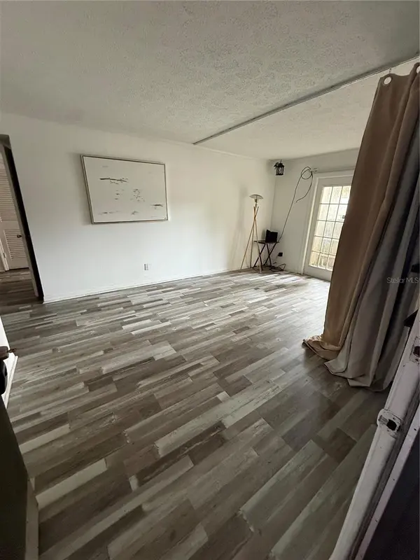 305 WYMORE RD #100, Altamonte Springs, FL 32714