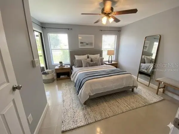 82 LAKEPOINTE CIR #82, Kissimmee, FL 34743