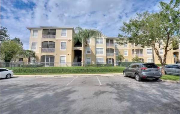 8103 COCONUT PALM WAY #302, Kissimmee, FL 34747