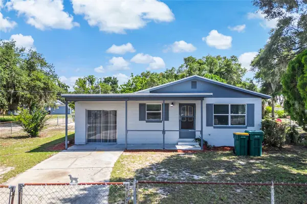 922 BATES AVE, Eustis, FL 32726