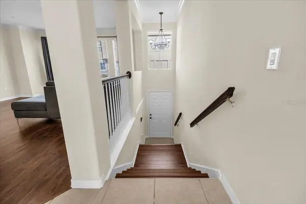 4336 SPINNAKER COVE LN, Tampa, FL 33615