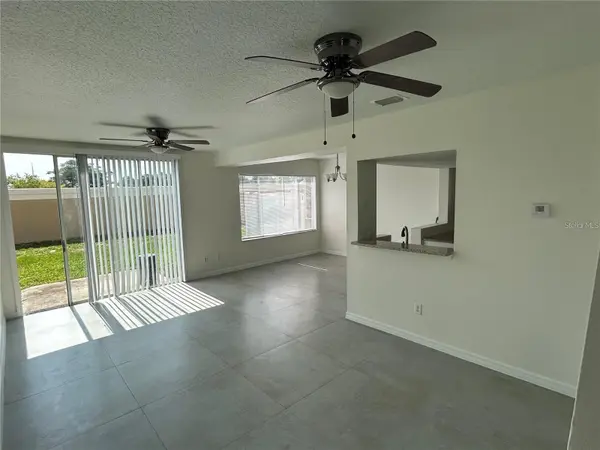 202 WASHINGTON PALM LOOP, Davenport, FL 33897