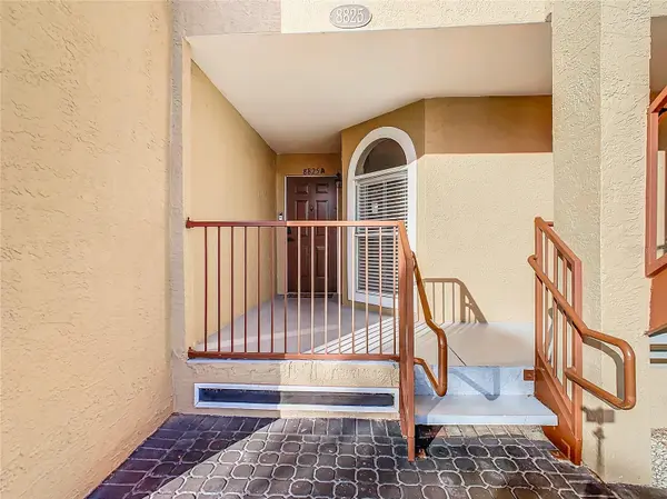 8825 CORAL PALMS CT #A, Kissimmee, FL 34747